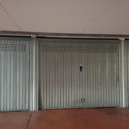 Appartamento Bellavista Con Parking Privato, A Un Passo Dal Teatro Ariston 圣雷默 外观 照片
